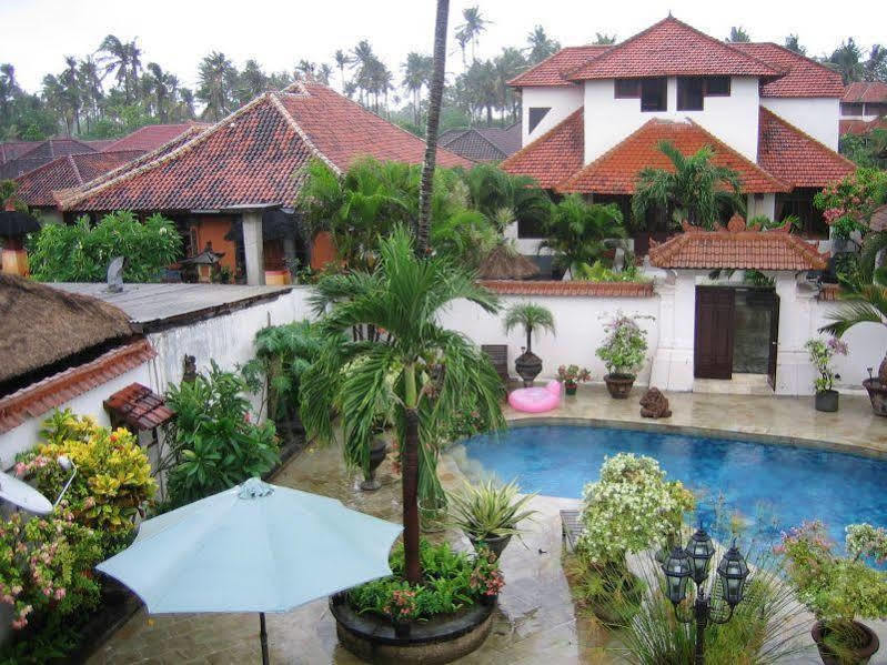 Ombak Putih Bungalows Hotel Nusa Dua  Kültér fotó